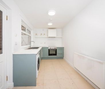 9 Cairo Street, Belfast, BT7 1QS - Photo 4