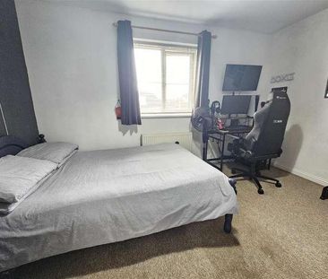 Gabriel Crescent, Lincoln, LN2 - Photo 1