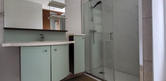 Location Maison 4 pièces 89m² - Photo 2