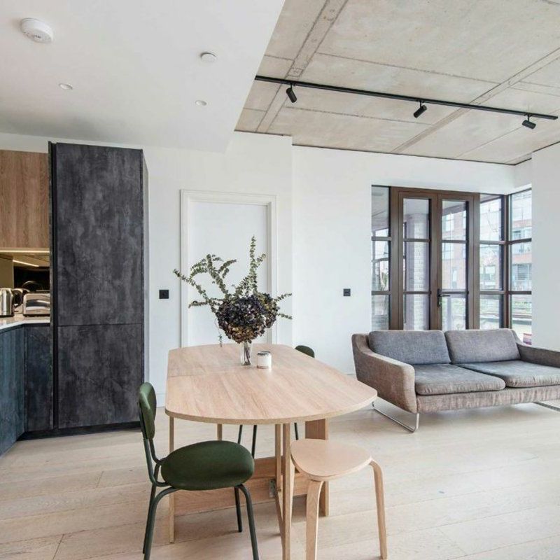 Stanton Walk, Broadway Market, E2 - Photo 1