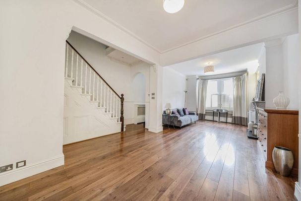 4 bedroom house to rent - Photo 1