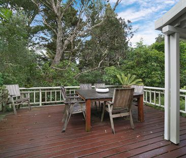 Rare Family Sanctuary in Nature - Photo 2