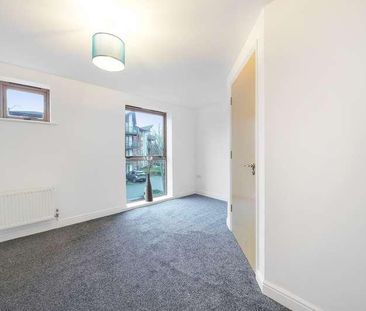 Harry Close, Croydon, CR0 - Photo 3