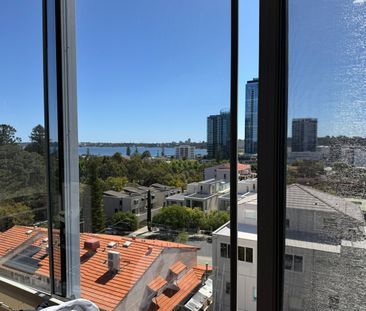 South Perth - Photo 4