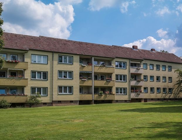 Familienfreundliche Erdgeschoss-Wohnung mit viel Platz - Photo 1