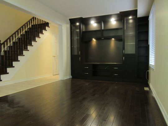 For Lease - 71 Charles Brown Road, Markham, Ontario - Photo 1
