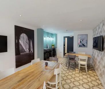 Large Premium Studio Accessible - Photo 3