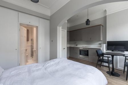 Studio to rent - Photo 3