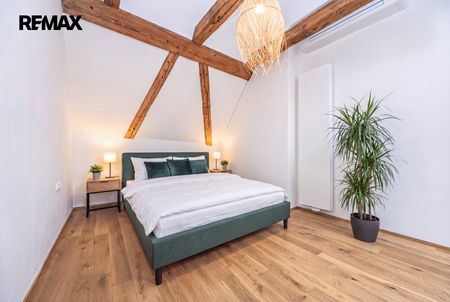 Pronájem bytu 2+kk 42 m², Vrtbova, Praha - Fotografie 3