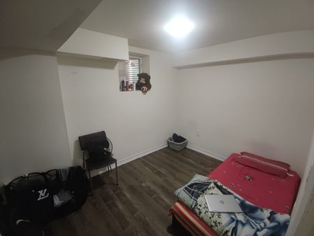 For Lease - 11 Bannister (Basement) Crescent, Brampton, Ontario - Photo 4