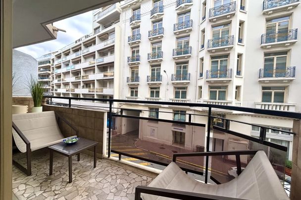 RARE-T2 location longue durée Cannes Banane avec balcon+garage - Photo 1