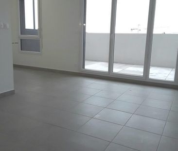 T1 AVEC TERRASSE ET PARKING EN SOUS SOL - Photo 5