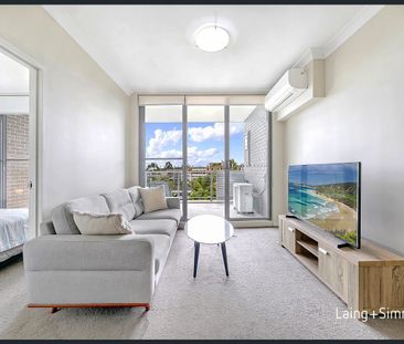 Low-maintenance one-bedroom in sought-after location - Photo 2