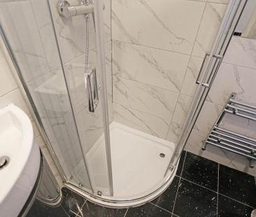 Price £2,500 pcm - Available Now - Unfurnished - Photo 6