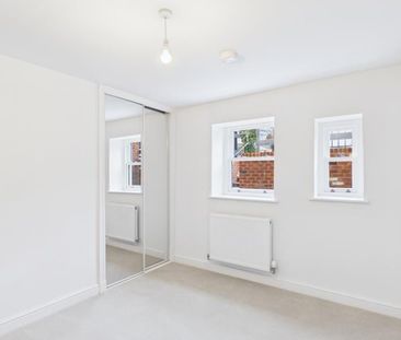 Elizabeth House, Denmark Road, Gloucester - Photo 1