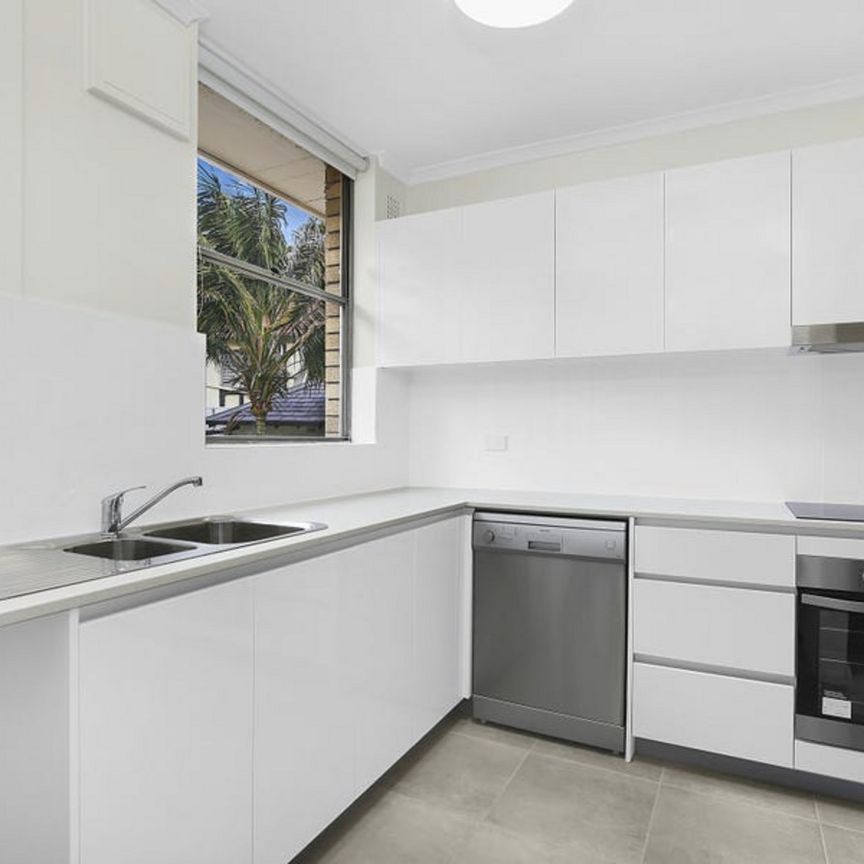 6/7-9 New Beach Road, Darling Point NSW 2027 - Apartment For Rent | Domain - Photo 1
