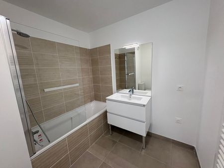 Location Appartement 2 pièces 39m² AGDE 34300 - Photo 5