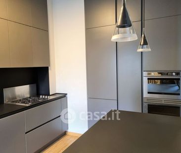 Quadrilocale in Affitto in Via San Sisto 4 a Milano - Photo 2