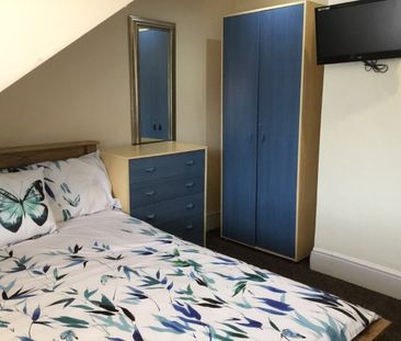 6 bedroom house to rent - Photo 6