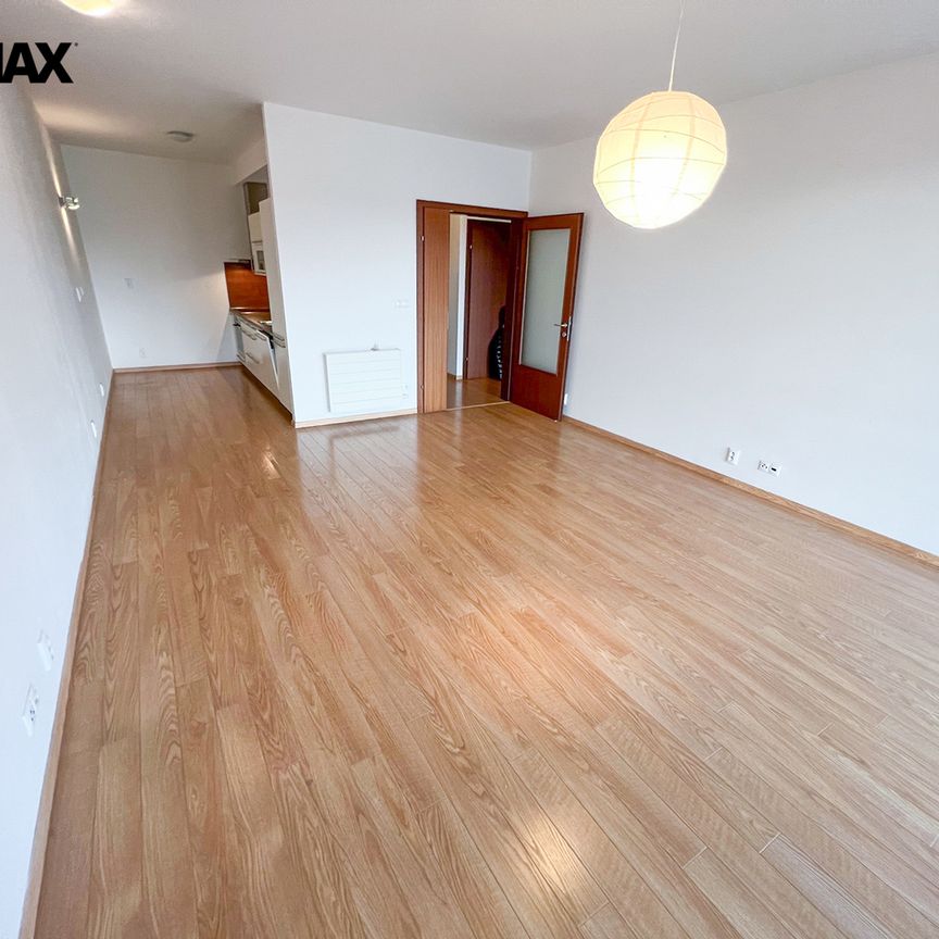 Pronájem bytu 2+kk v osobním vlastnictví 81 m², Praha 7 - Holešovice - Fotografie 1