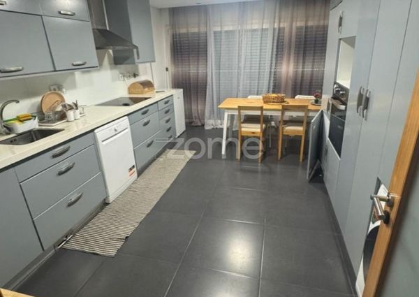 Apartamento T3 em Lisboa