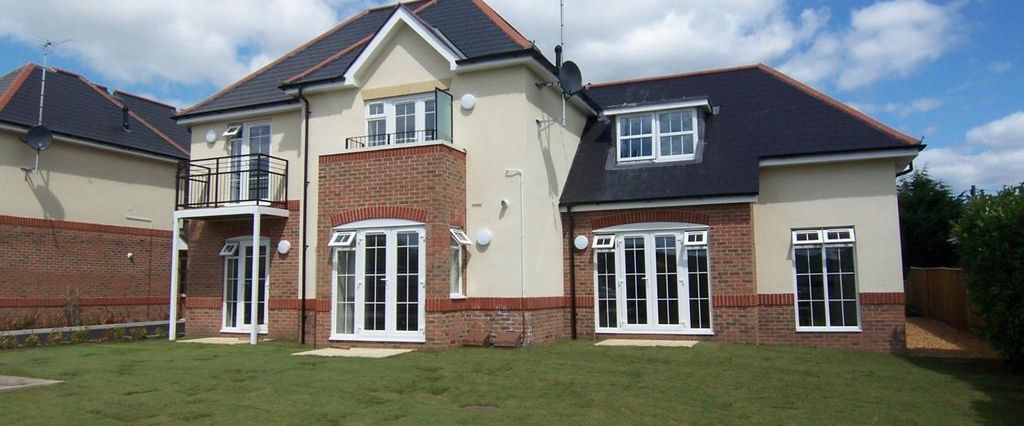 2 bedroom flat to rent - Photo 1