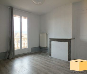 Location Appartement 2 pièces 51m² BELLEY 01300 - Photo 1