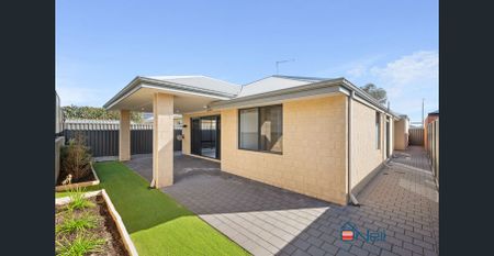 HAYNES - 4X2 - STYLISH FAMILY HOME! - Photo 3