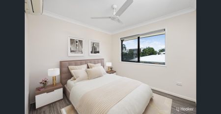 Exceptional Riverside Living: Spacious 3-Bedroom Townhouse with Exclusive Amenities - Photo 5