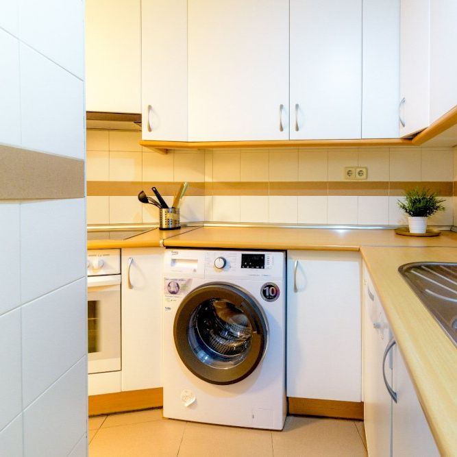 Cozy room in central Madrid - Photo 1