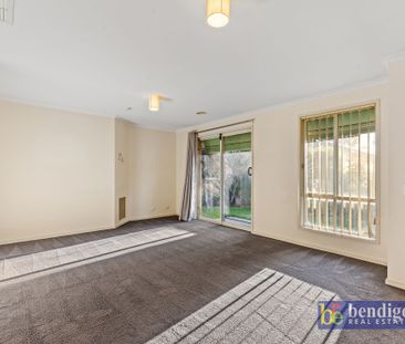 Spacious 3-Bedroom Unit in Prime Kennington Location - Photo 3