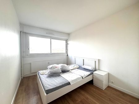 Location Appartement 3 pièces 64m² - Photo 4