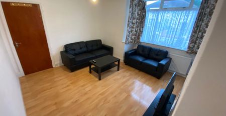 Newport View, Headingley, Leeds, LS6 3BX - Photo 3