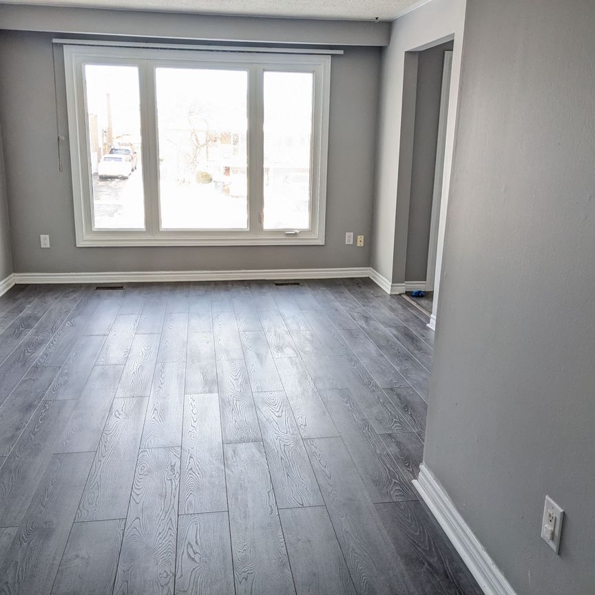 For Lease - 2424 Whaley Drive Unit# Main, Mississauga, Ontario - Photo 1