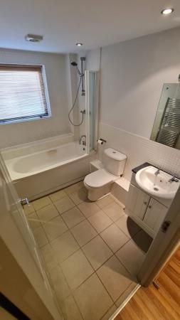 Lincoln Road, North Hykeham, LN6 - Photo 2