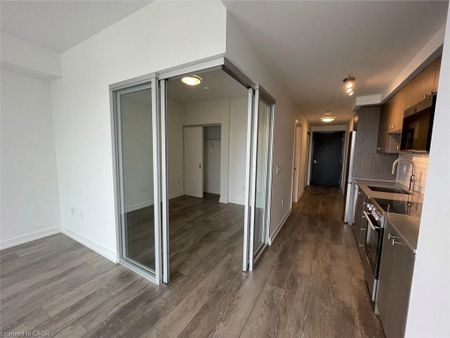 For Lease - 15 Wellington Street Unit# 1805, Kitchener, Ontario - Photo 3
