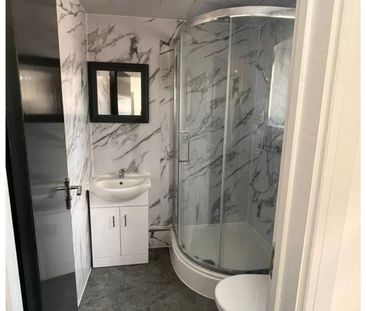 Room in a Shared House, Hazelwell Street, B30 - Photo 4