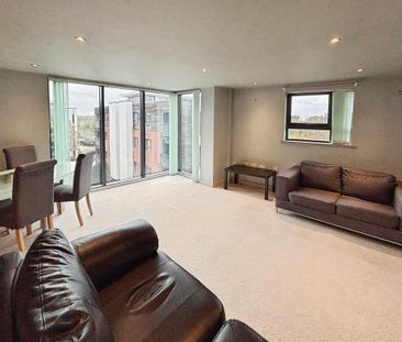2 bedroom flat to rent - Photo 1