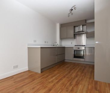 3 bedroom townhouse to rent - Photo 3