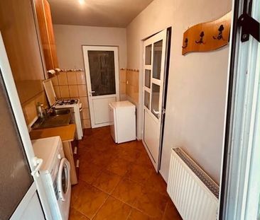 Proprietar inchiriez ap. 1 camera 200 eur - Fotografie 1