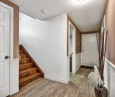 For Lease - 1261 Richards Crescent, Oakville, Ontario - Photo 4