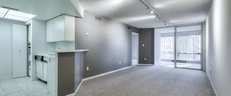 1001 Bay St., Suite 1006 | 1001 Bay Street, Toronto - Photo 1