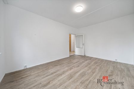 Pronájem bytu 1+1 38 m² - Фото 5