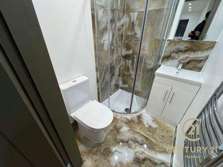 Norwood Road, UB2 - Photo 5