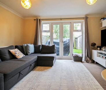 2 bedroom terraced house to rent - Photo 2