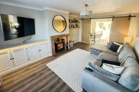 Lincoln Road - Photo 4