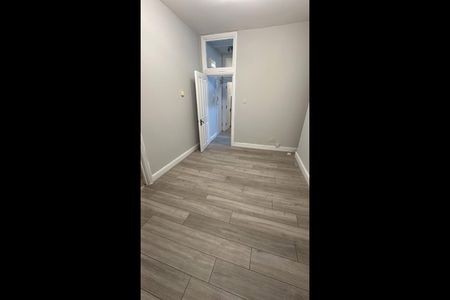 1 Bed Flat, Valmar Road, SE5 - Photo 3