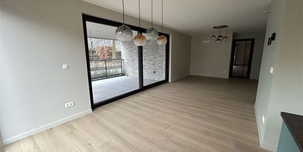 Gelijkvloers app. te huur in Lommel voor € 1.250 met 3 slaapkamers - Photo 1