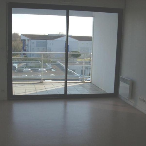 Location Appartement 2 pièces 38m² LA ROCHELLE 17000 - Photo 1