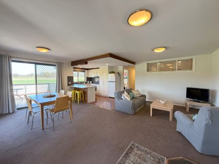 Country Cottage with Rural charm - Photo 3